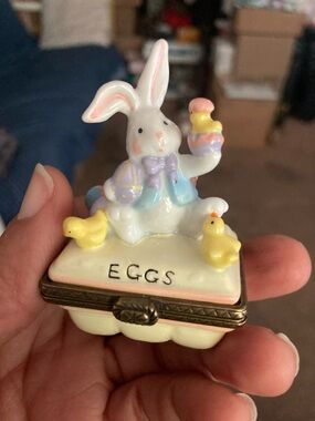 Easter Bunny Trinket Box with Chicks - Pastel Colors